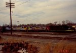 CSX 2541 and others in the yard